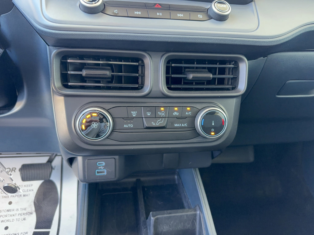 Certified 2023 Ford Maverick XL FWD image 21