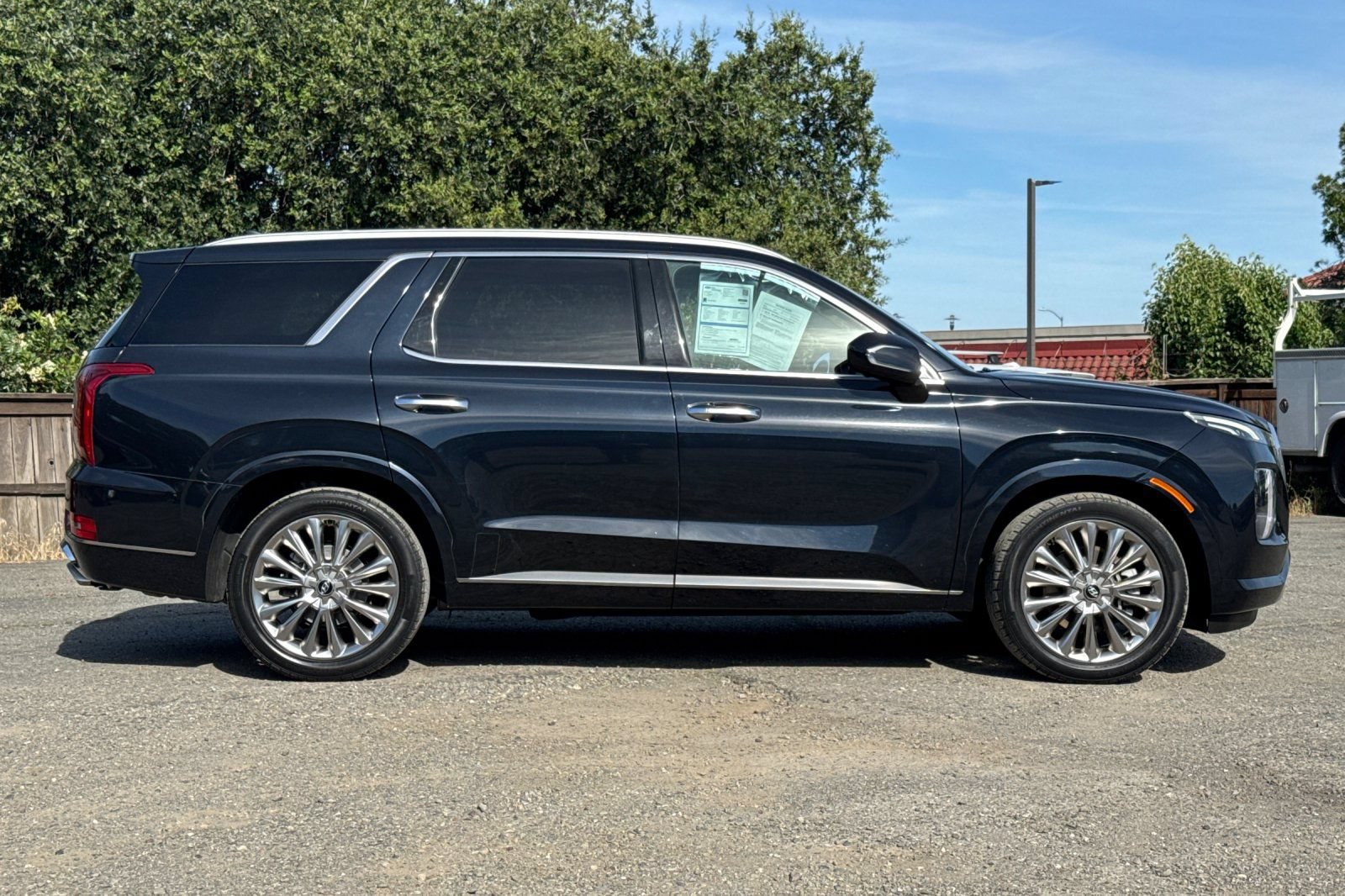 Used 2020 Hyundai Palisade Limited AWD/4WD image 3