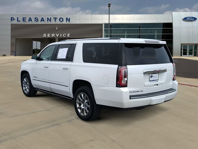 Used 2018 GMC Yukon XL Denali w/ Denali Ultimate Package RWD image 3