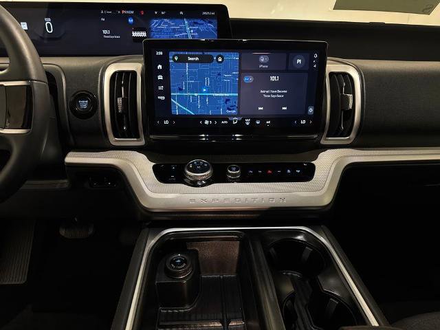 Certified 2025 Ford Expedition Max Active image 25