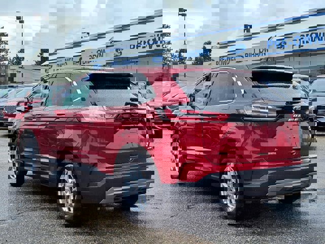 Certified 2024 Ford Edge SEL w/ Convenience Package image 3