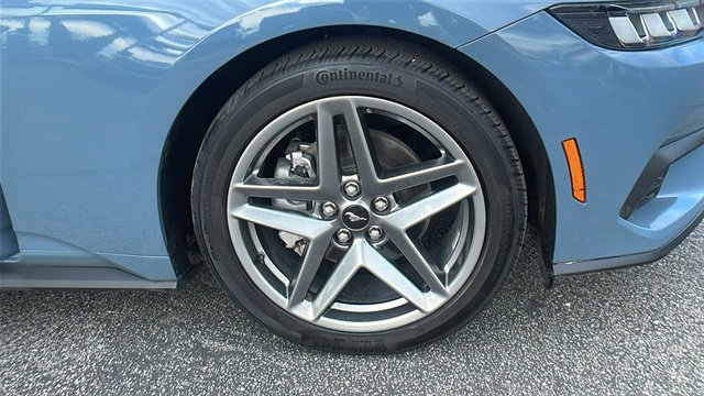 Certified 2024 Ford Mustang Coupe image 9