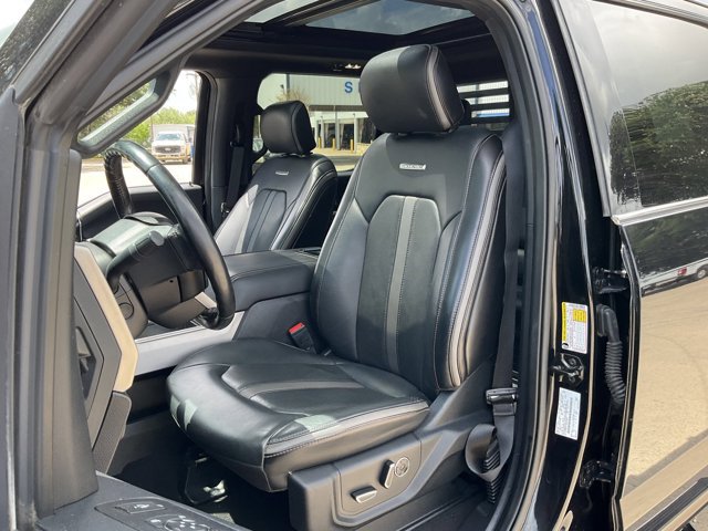 Certified 2021 Ford F250 Platinum w/ FX4 Off-Road Package AWD/4WD image 8