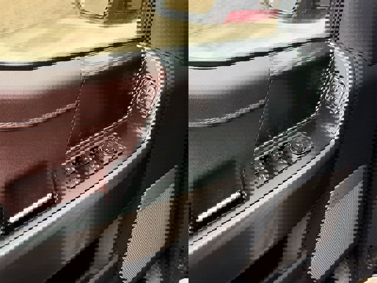 Certified 2022 Ford F150 Lariat image 23