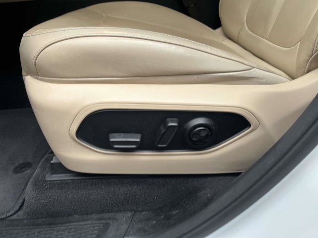 Used 2021 Jeep Grand Cherokee L Limited AWD/4WD image 21