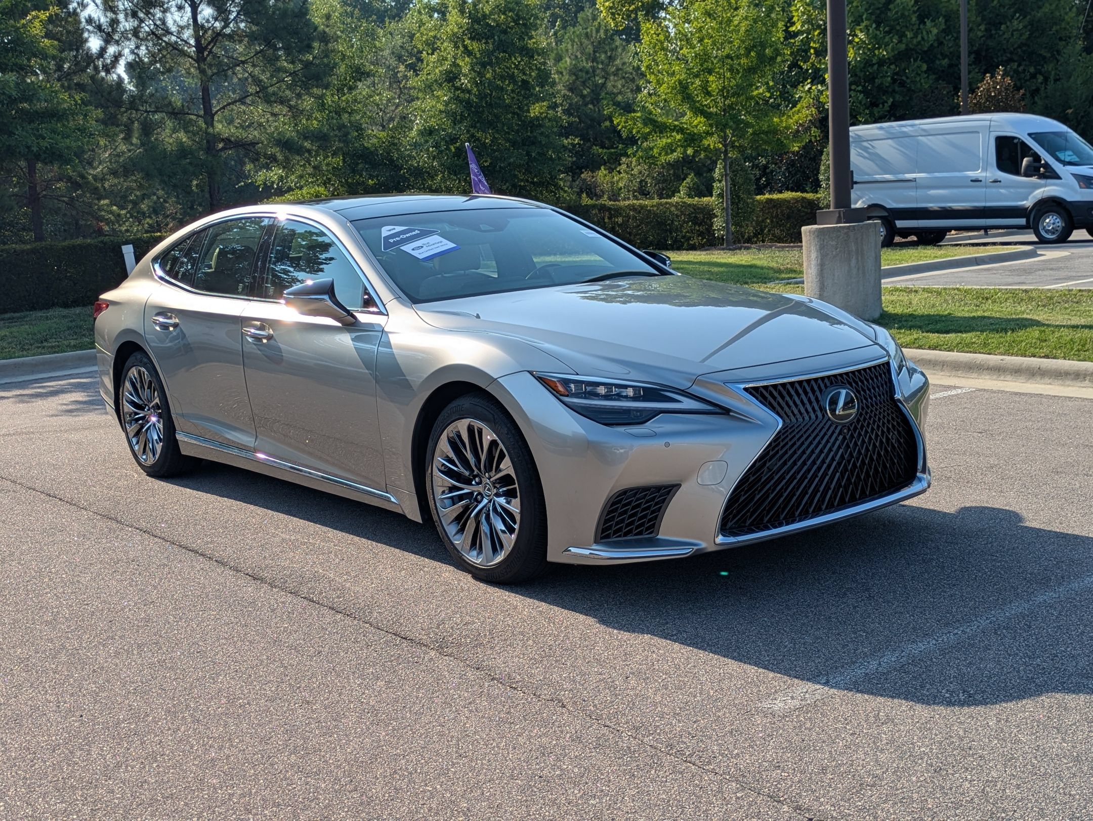 Used 2022 Lexus LS 500 w/ Interior Upgrade Package RWD image 2