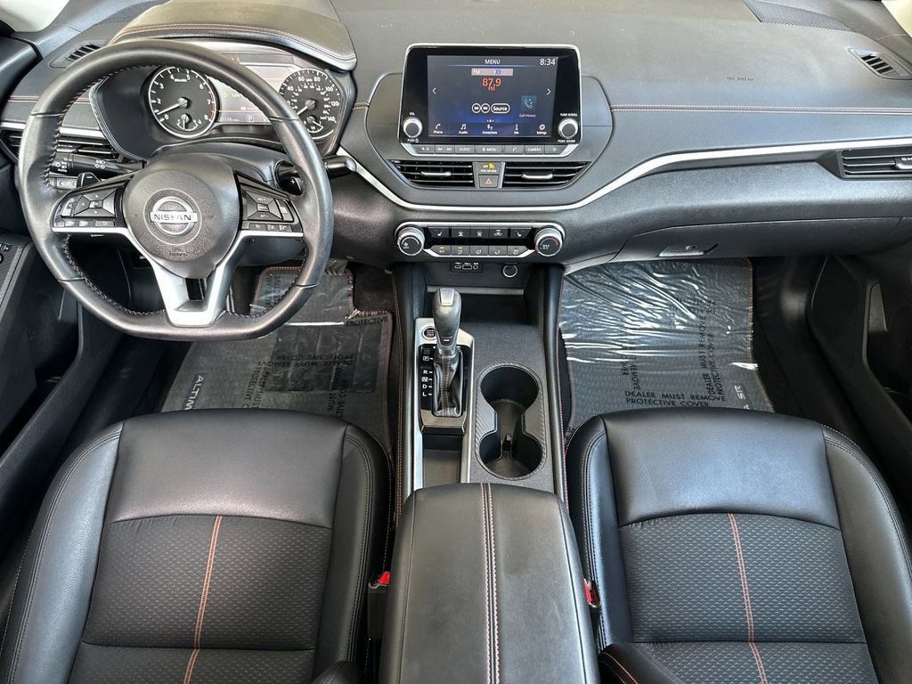 Used 2020 Nissan Altima 2.5 SR w/ Premium Package FWD image 12