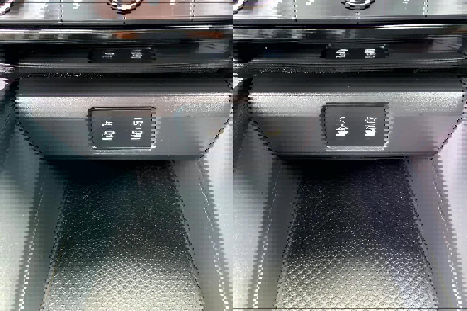 Used 2024 Honda Accord EX-L image 32