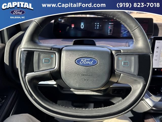 Certified 2025 Ford Expedition Max Platinum w/ Platinum Ultimate Package image 35