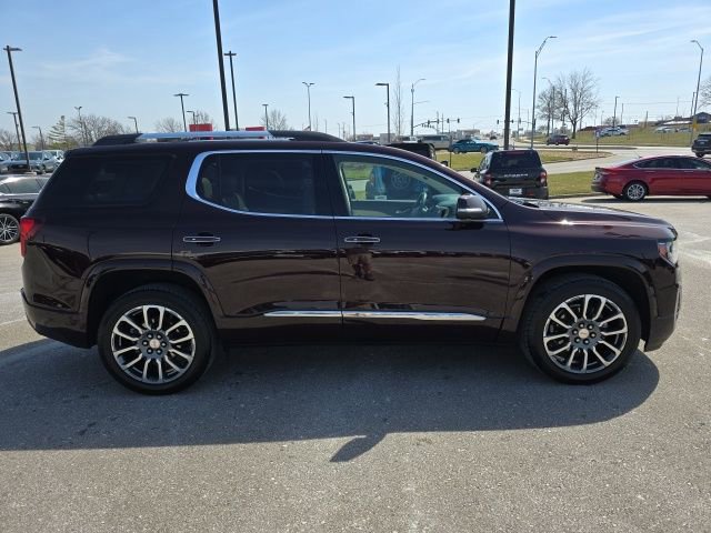 Used 2021 GMC Acadia Denali w/ Denali Ultimate Package image 2