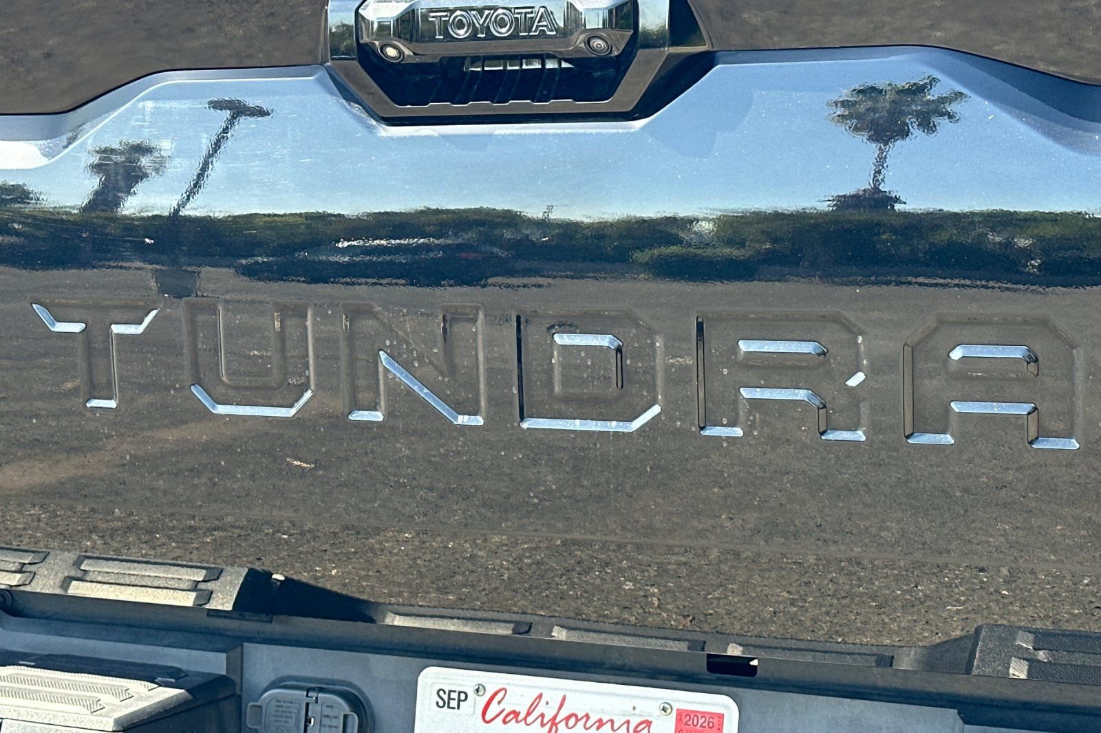 Used 2023 Toyota Tundra Platinum AWD/4WD image 47