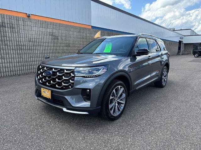 Certified 2025 Ford Explorer Platinum w/ Ultimate Package AWD/4WD image 3