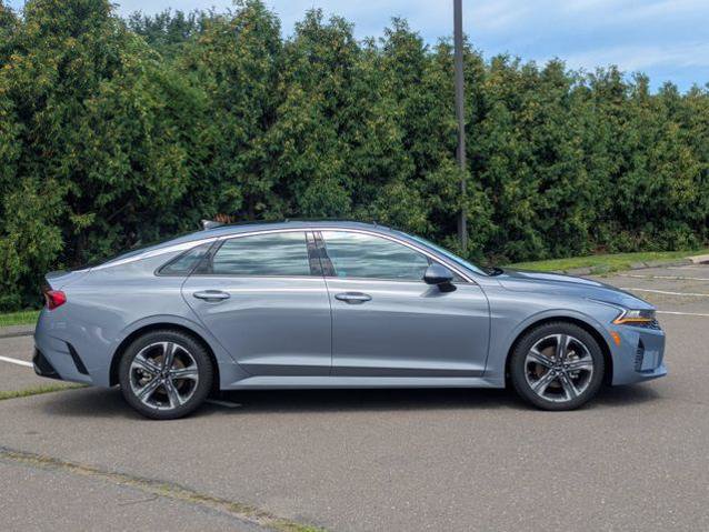 Used 2022 Kia K5 EX FWD image 2