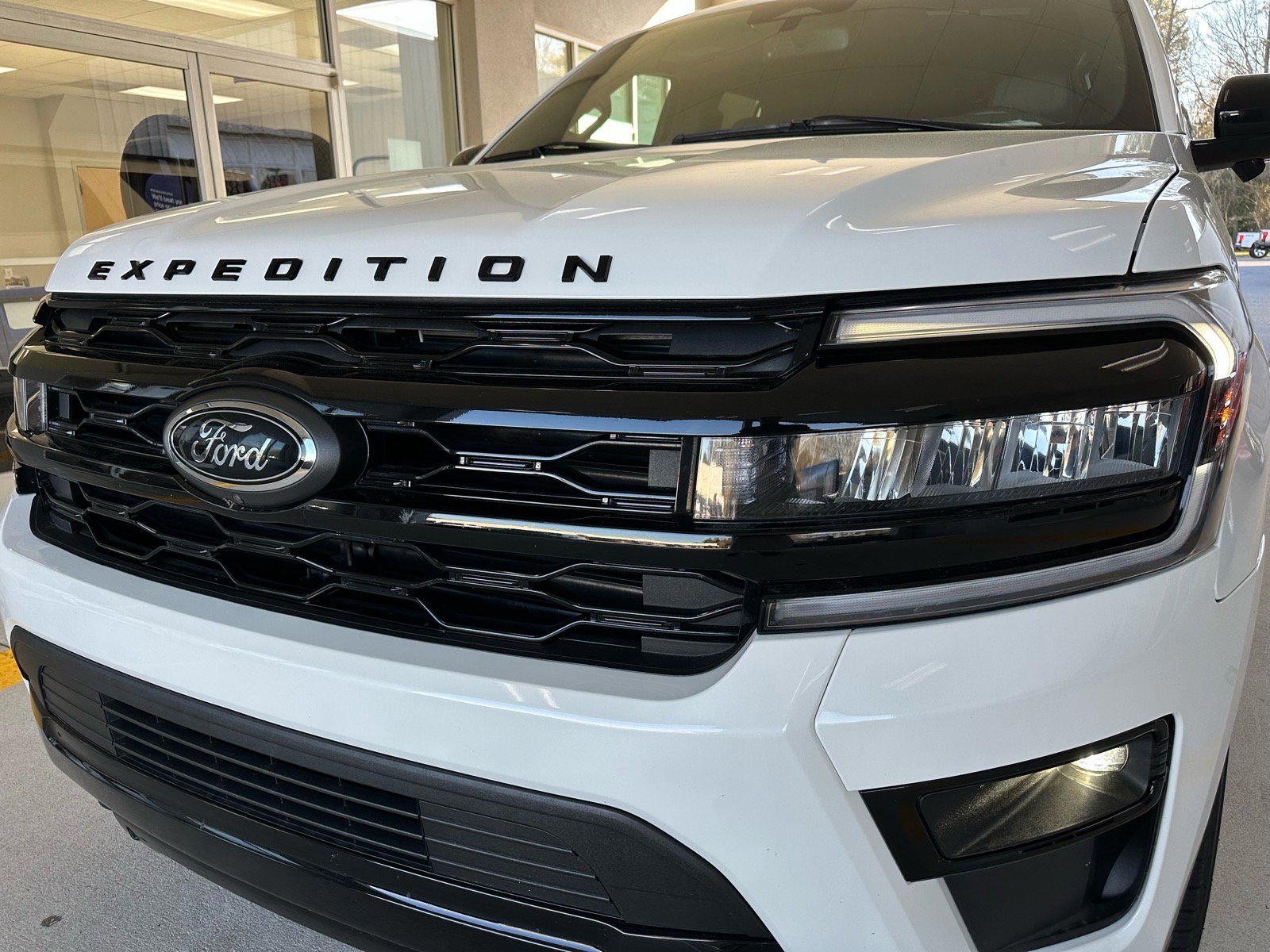 Certified 2023 Ford Expedition Max Limited image 10