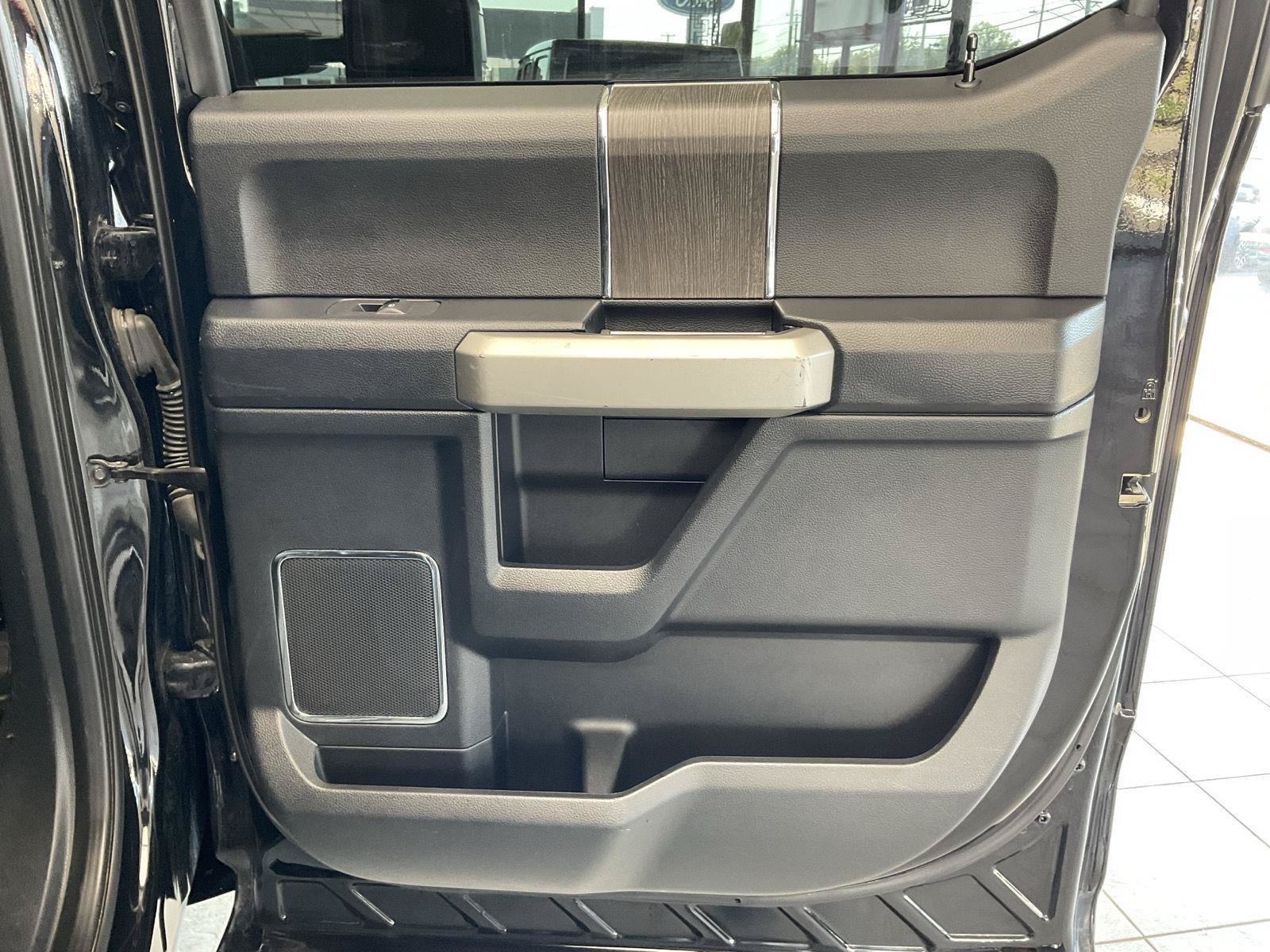 Certified 2021 Ford F350 Lariat AWD/4WD image 15