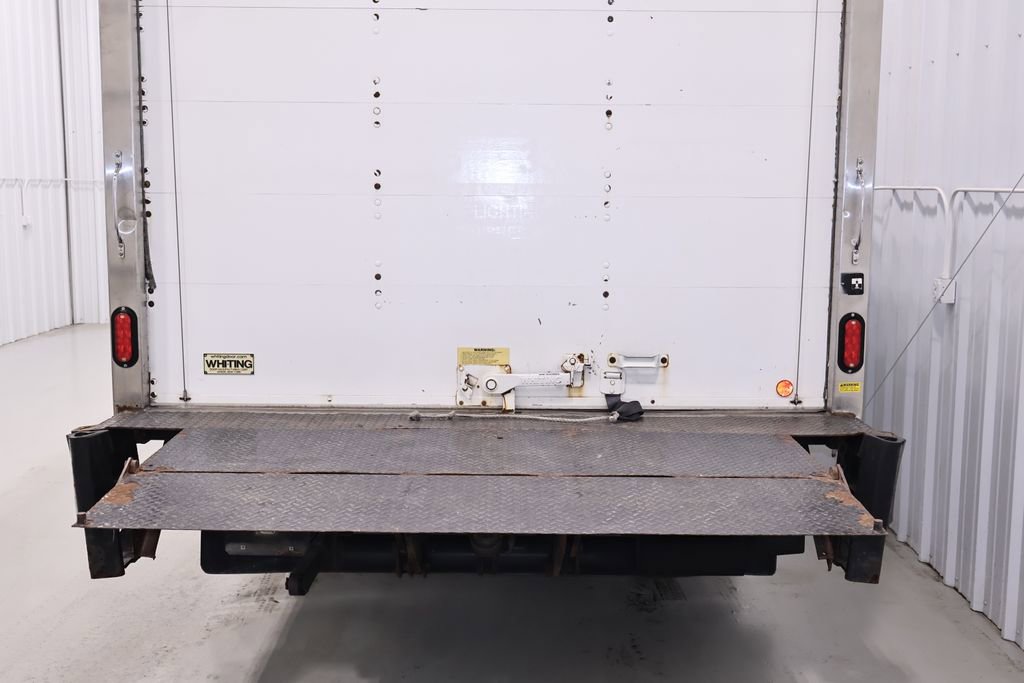 Certified 2019 Ford E-450 and Econoline 450 Super Duty w/ Power Windows & Locks Group RWD image 13