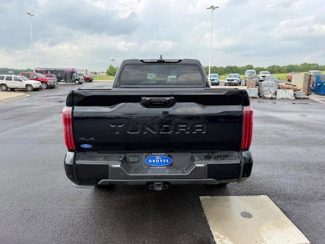 Used 2024 Toyota Tundra Platinum AWD/4WD image 4