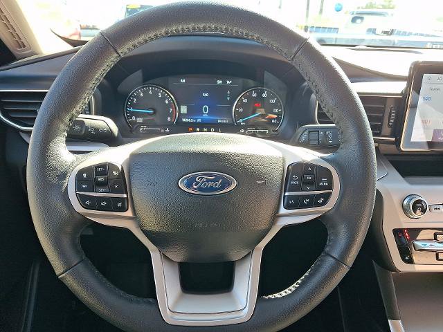 Certified 2023 Ford Explorer XLT w/ Equipment Group 202A AWD/4WD image 19