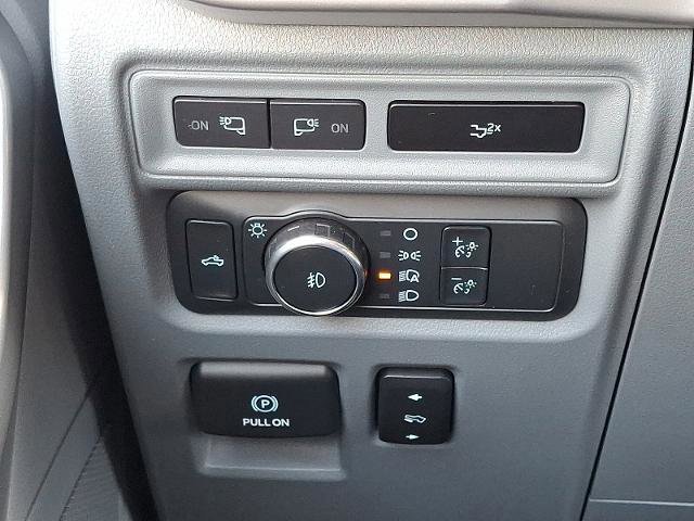 Certified 2022 Ford F150 XLT w/ Equipment Group 302A High image 24