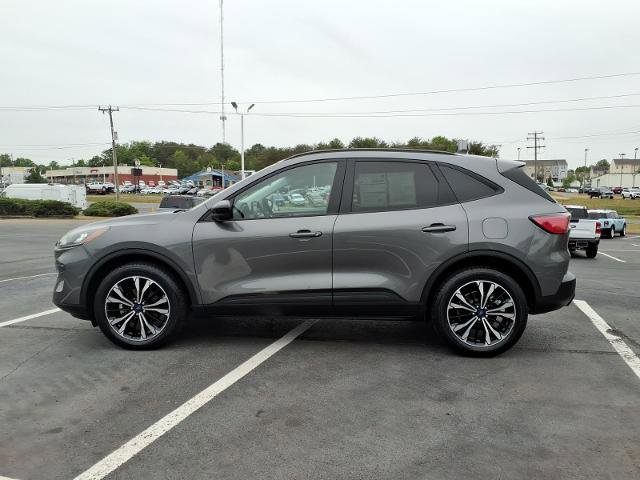 Certified 2021 Ford Escape SE w/ SE Sport Appearance Package AWD/4WD image 2