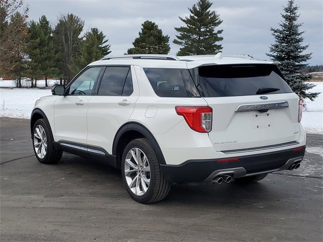 Certified 2022 Ford Explorer Platinum w/ Equipment Group 601A image 4