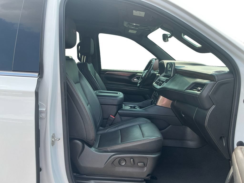 Used 2021 Chevrolet Tahoe High Country AWD/4WD image 22