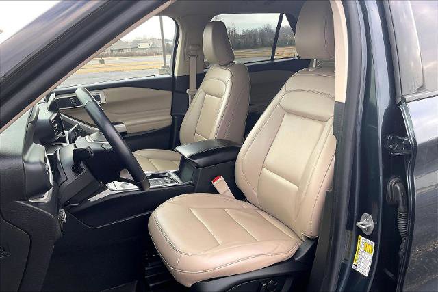 Certified 2023 Ford Explorer XLT w/ Equipment Group 202A image 7