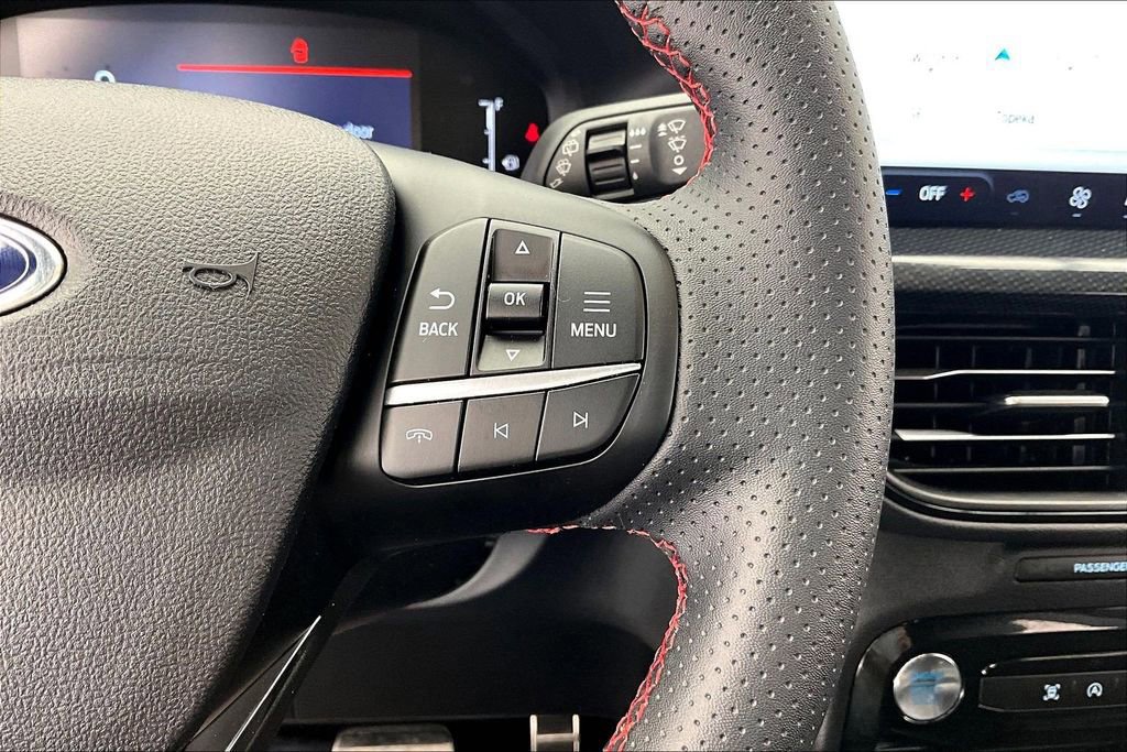 Certified 2024 Ford Escape ST-Line w/ Tech Pack #1 image 19