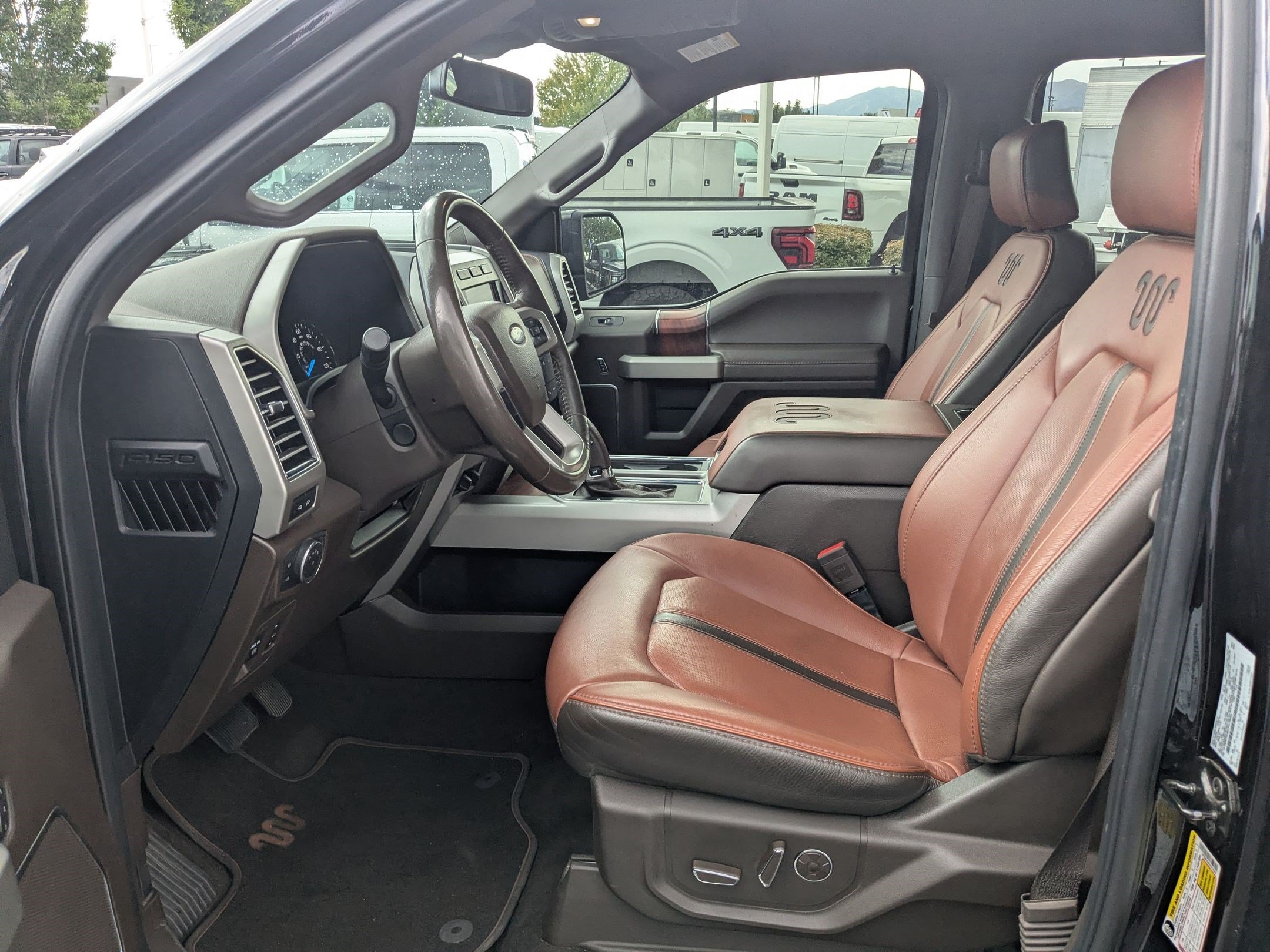 Certified 2020 Ford F150 King Ranch w/ Equipment Group 601A Luxury AWD/4WD image 27
