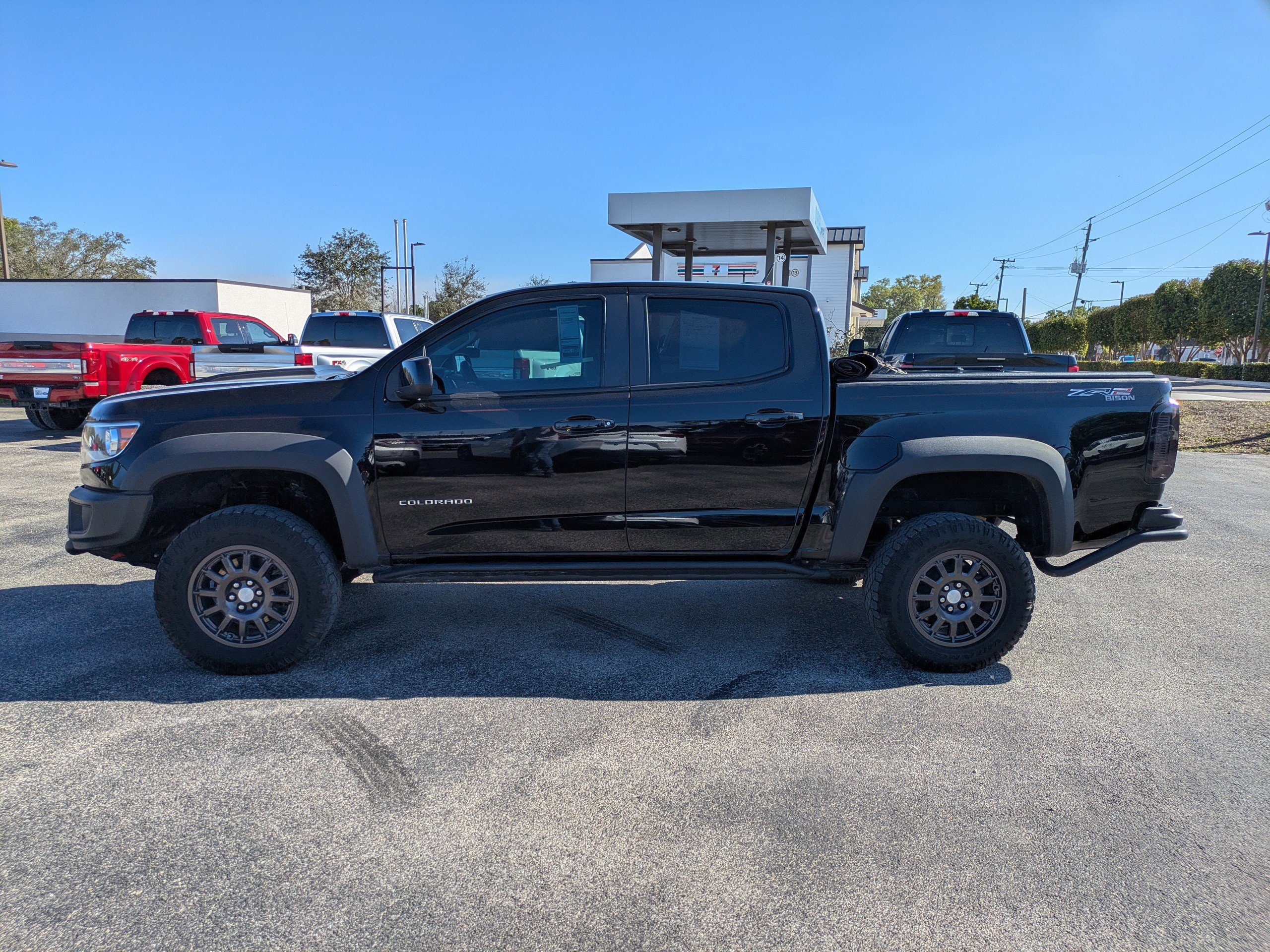 Used 2022 Chevrolet Colorado ZR2 w/ Colorado ZR2 Bison Edition image 2