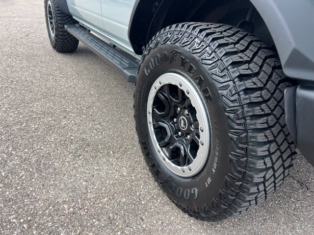 Certified 2022 Ford Bronco Outer Banks w/ Sasquatch Package AWD/4WD image 25