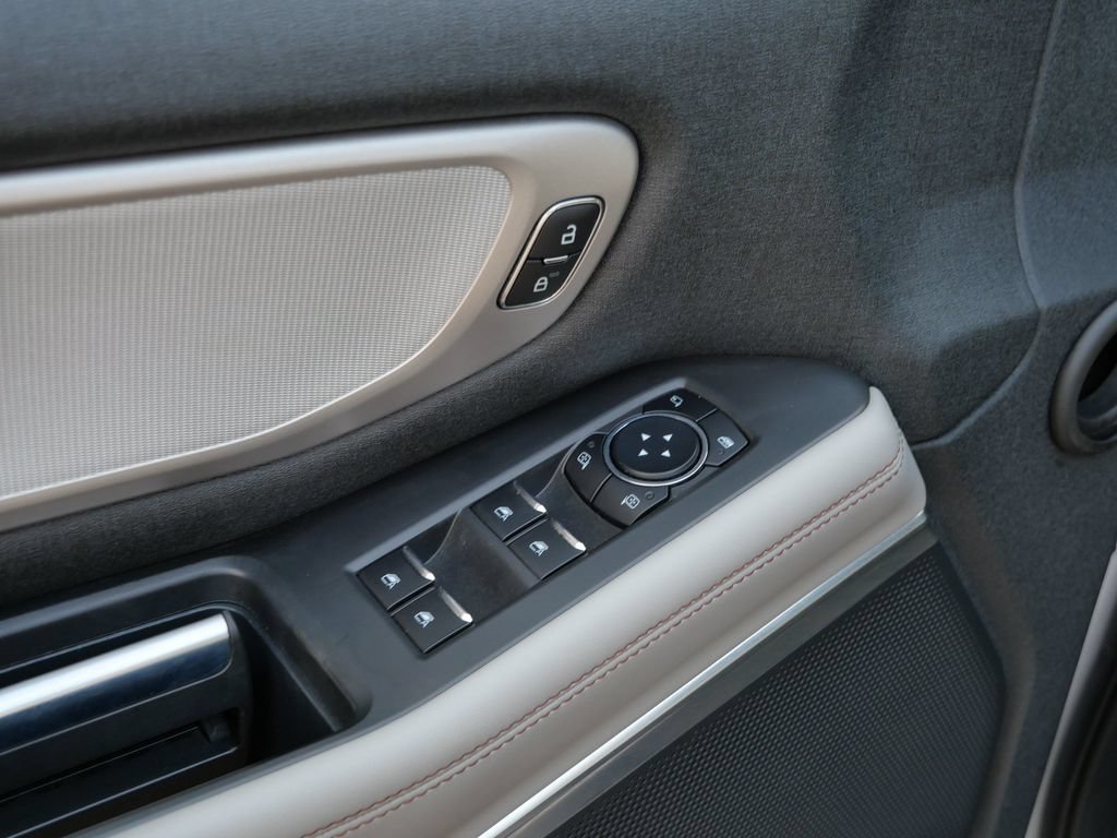 Certified 2025 Ford Expedition Active AWD/4WD image 24