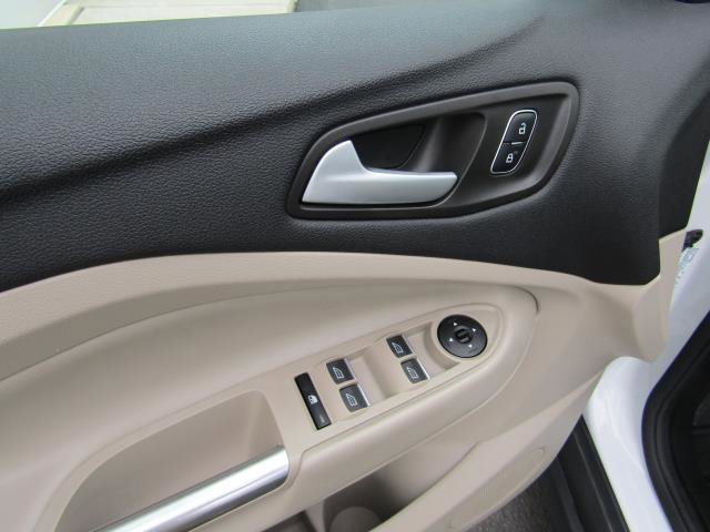 Certified 2018 Ford C-MAX SE w/ Cargo Management Package image 14