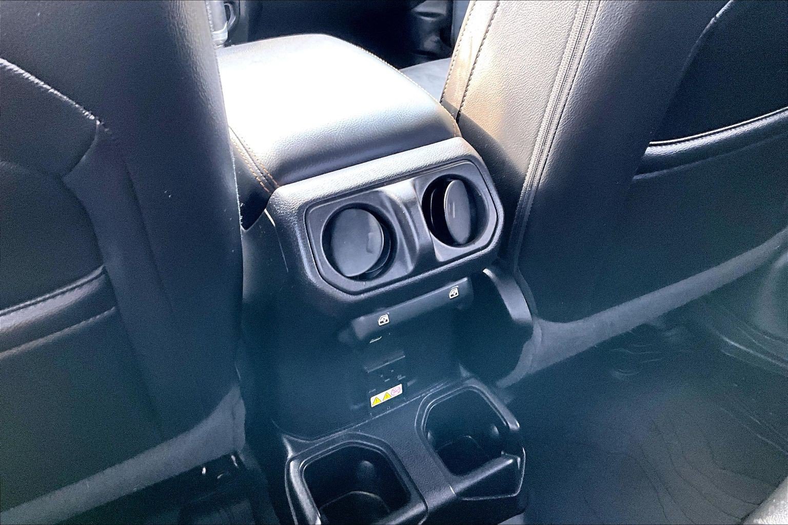 Used 2021 Jeep Gladiator Overland AWD/4WD image 10