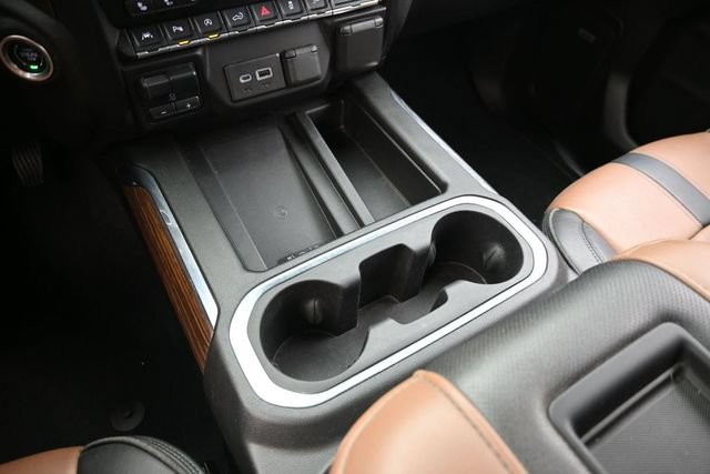 Used 2022 Chevrolet Silverado 1500 High Country AWD/4WD image 27