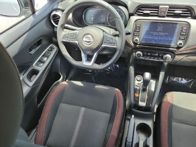 Used 2024 Nissan Versa SR FWD image 14