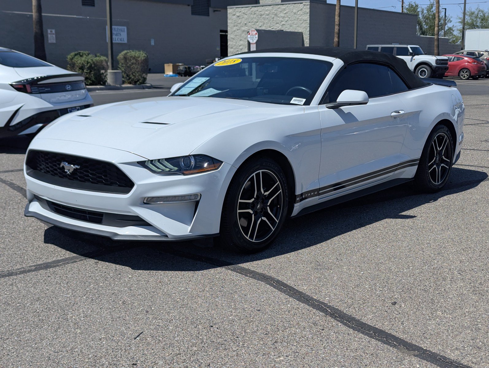 Certified 2018 Ford Mustang Convertible RWD image 5