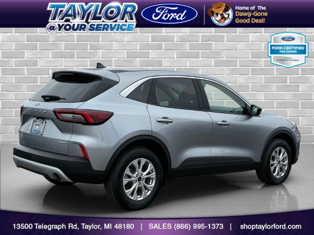 Certified 2024 Ford Escape Active AWD/4WD image 3