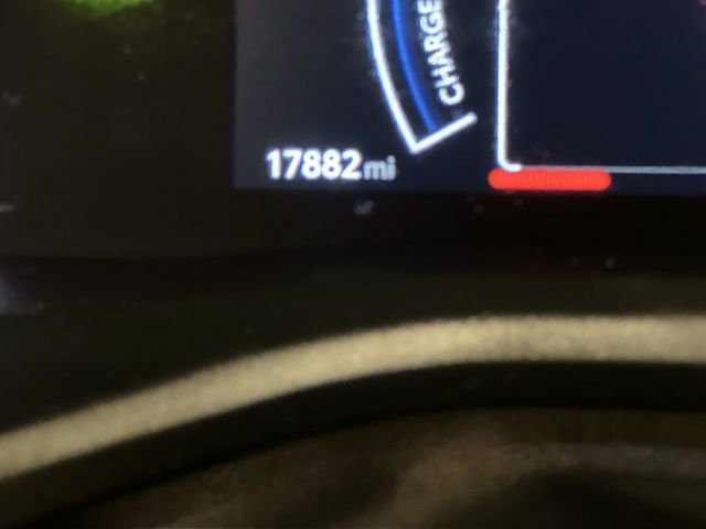 Used 2025 Toyota Camry LE w/ Convenience Package image 16