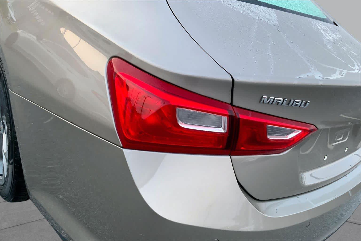 Used 2024 Chevrolet Malibu LT FWD image 27