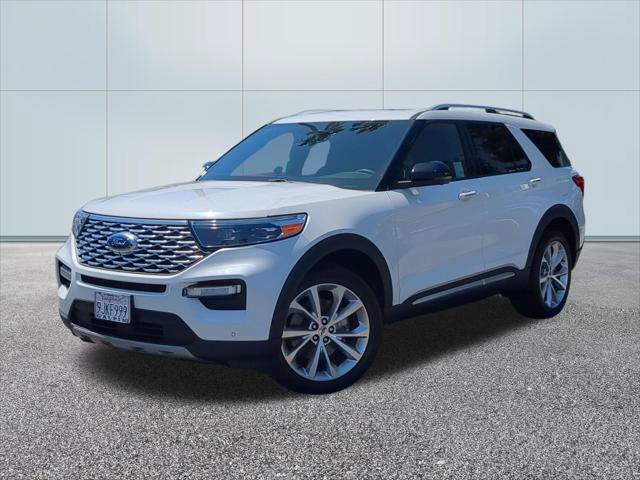 Certified 2023 Ford Explorer Platinum w/ Technology Package AWD/4WD image 1
