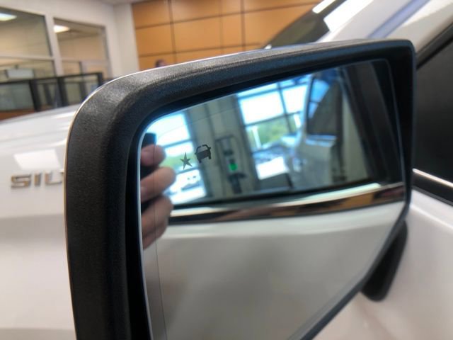 Used 2021 Chevrolet Silverado 1500 LTZ w/ LTZ Convenience Package II image 23