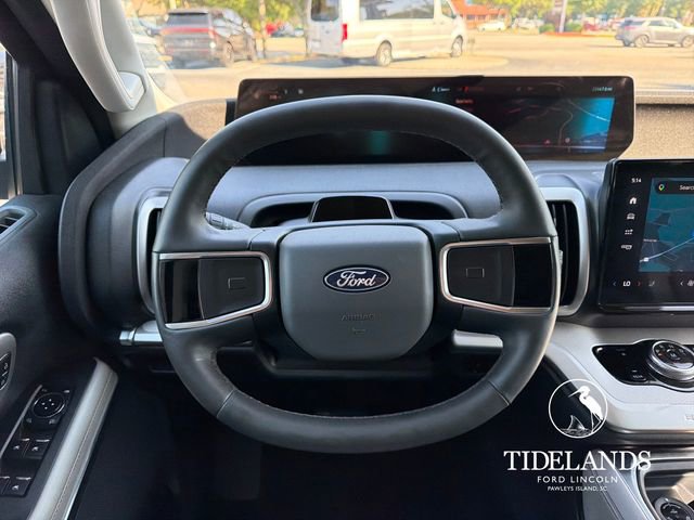 Certified 2025 Ford Expedition Active RWD image 18