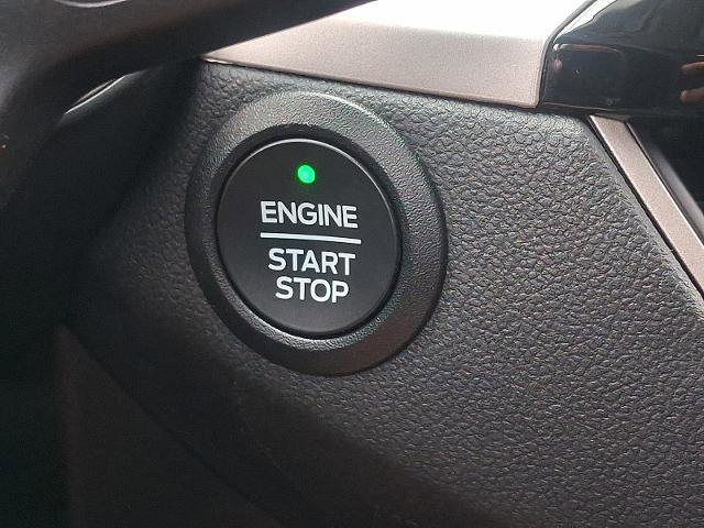 Certified 2022 Ford Escape SEL w/ Technology Package image 21