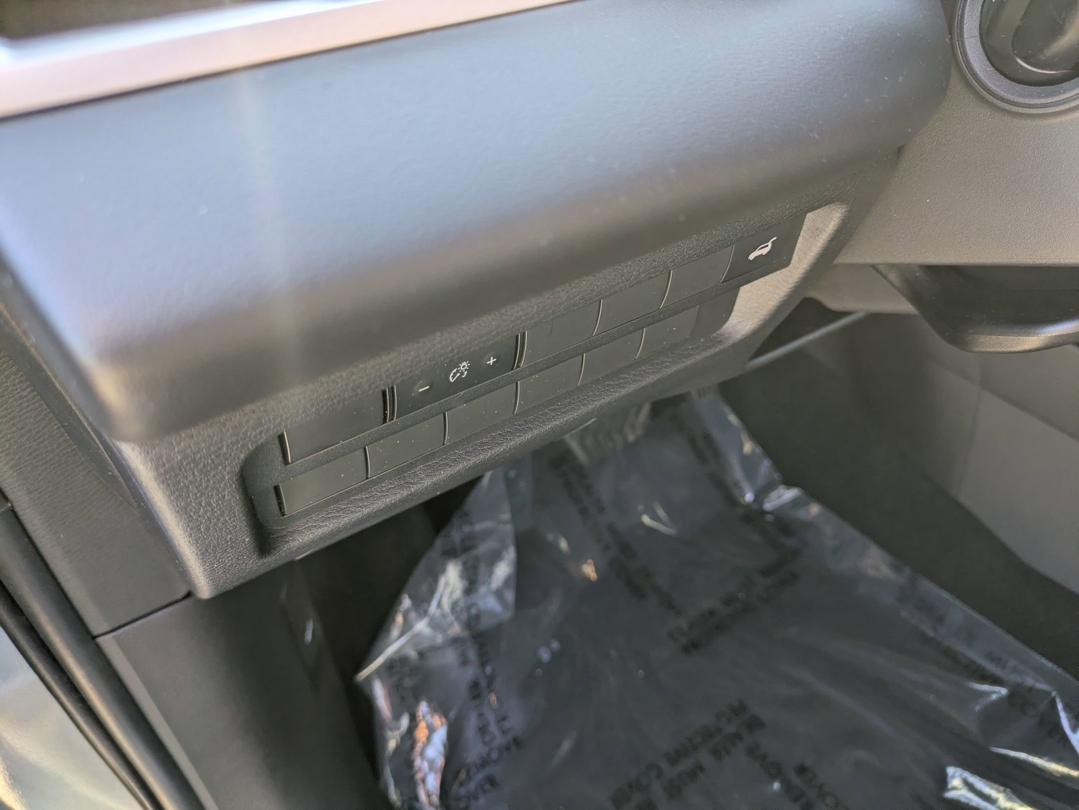 Used 2022 Mitsubishi Outlander SE image 14