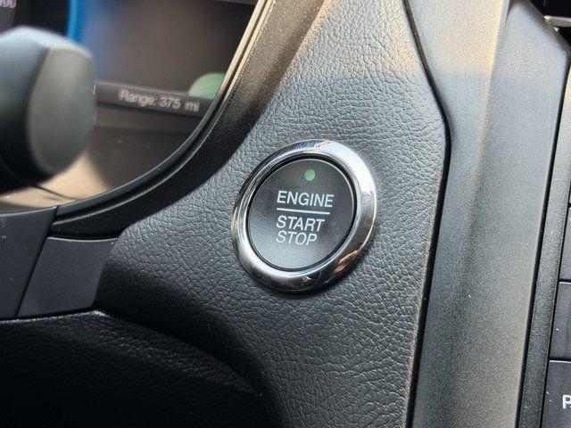 Certified 2018 Ford Fusion SE w/ Equipment Group 601A FWD image 39