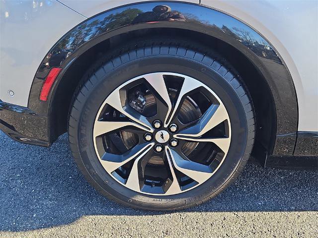 Certified 2022 Ford Mustang Mach-E Premium image 27