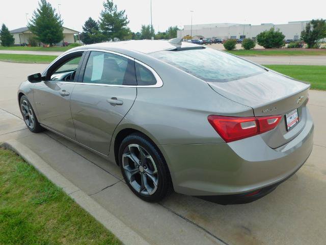 Used 2023 Chevrolet Malibu LT FWD image 12
