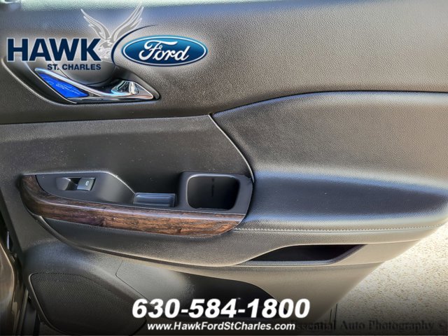 Used 2020 GMC Acadia Denali w/ Trailering Package image 23