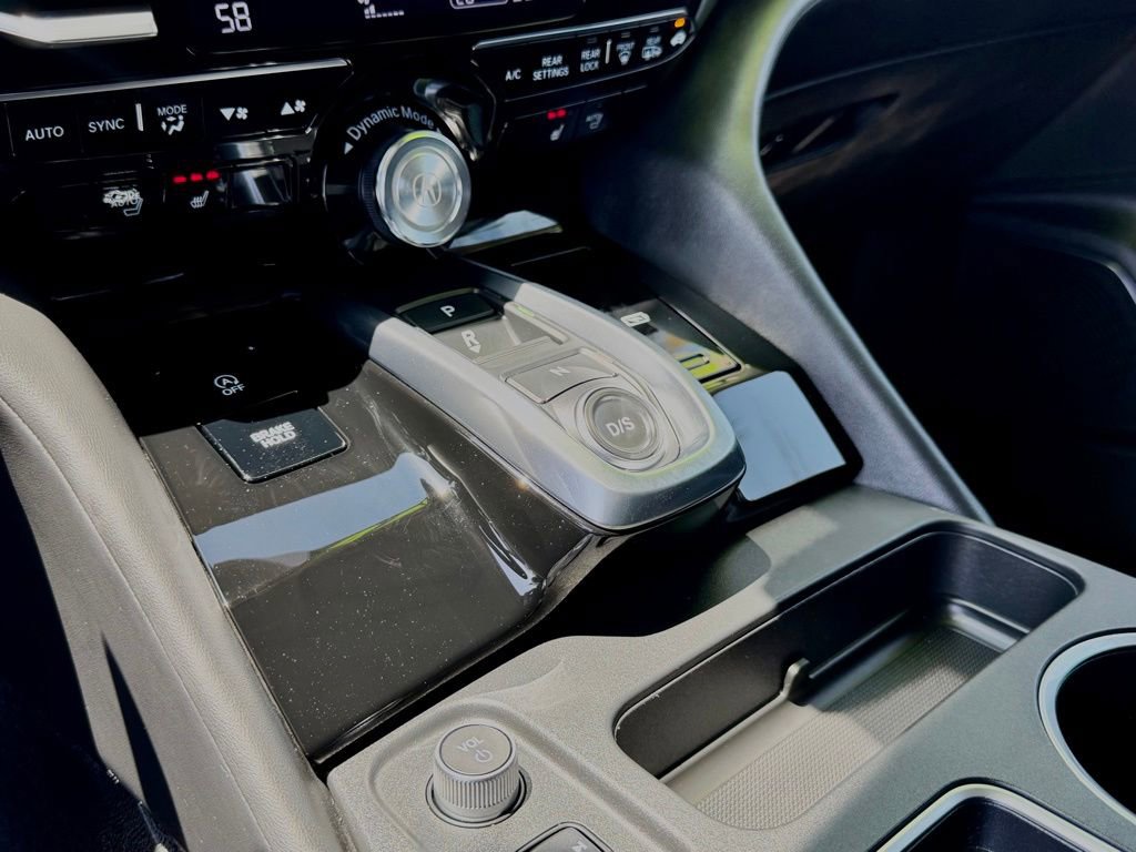 Used 2025 Acura MDX FWD w/ Technology Package image 28